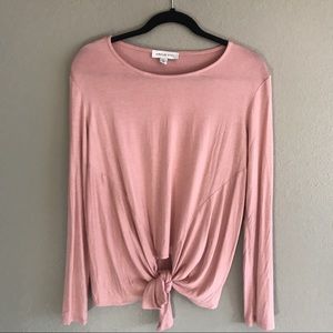 Amour Vert Blush Tie-Front Top - Size M